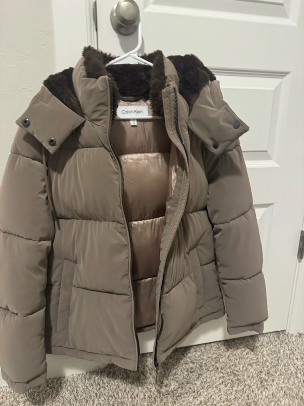 Calvin Klein Women's Taupe Quilted Puffer Coat with Faux-Fur Hood Trim